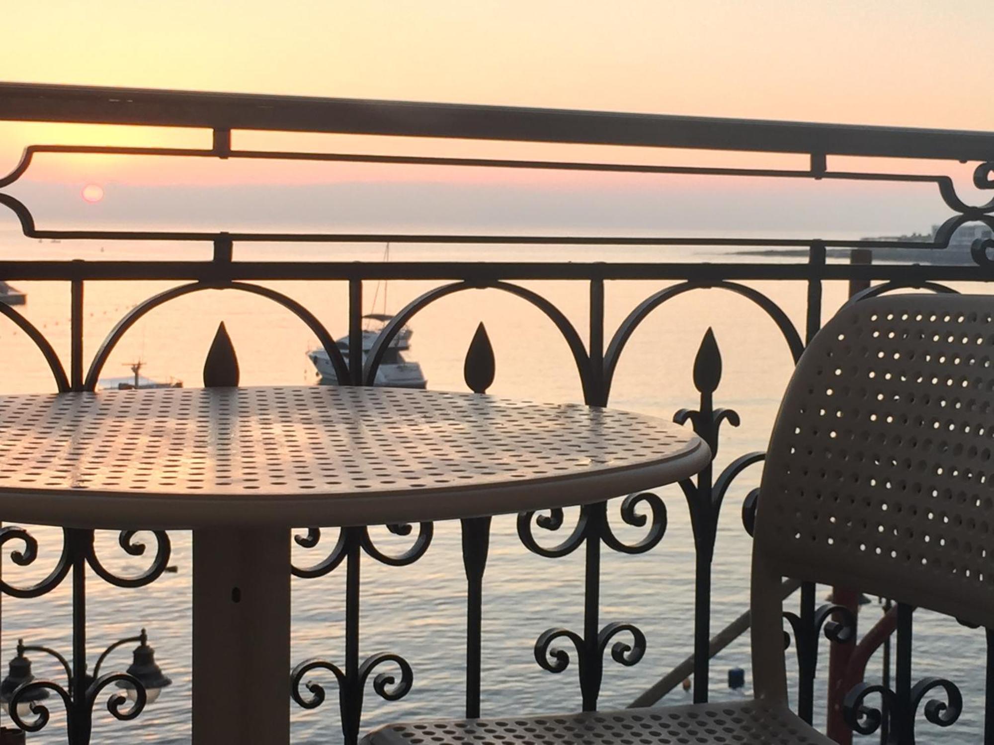 Maltese Balcony Apartment Saint Julian's Ngoại thất bức ảnh